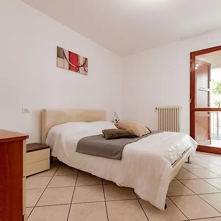 Trilocale Con Giardino A - Cv012 Cervia